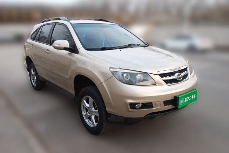 Used BYD S6 2014 2.4L Automatic Prestige 5-Seater