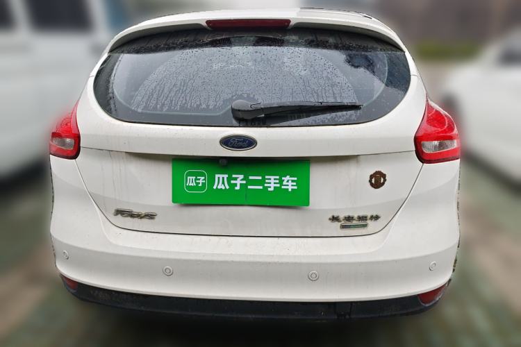 Used Ford Focus 2015 Hatchback EcoBoost 125 Automatic Supreme Style Edition