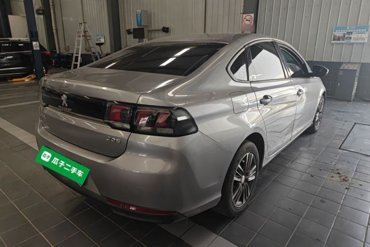 Used Peugeot 308 2016 1.6L Manual Fashion Edition
