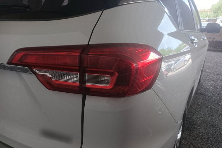 Used Haval M6 2019 1.5T DCT Two-Wheel Drive Elite Version China VI Standard