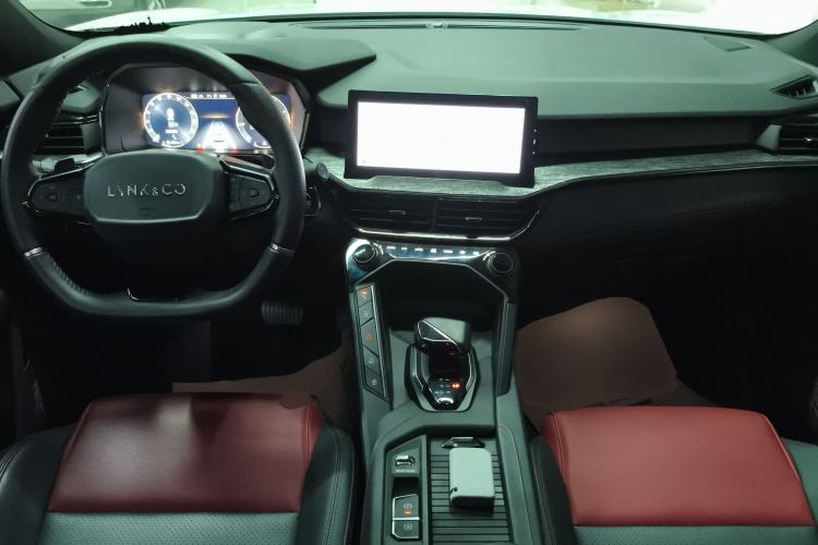 Used Lynk & Co 06 2021 1.5T Shero Pink Special Edition