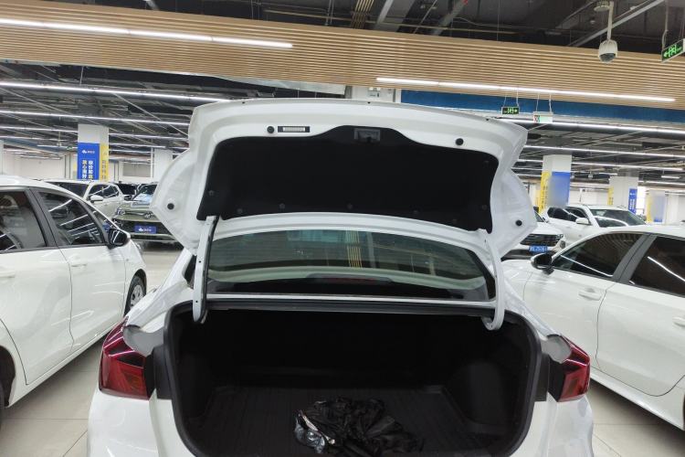 Used CHANGAN Eado 2025 PLUS 1.4T Dual-Clutch High-Energy Version
