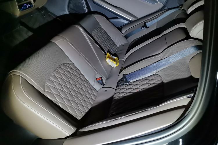 Used BYD Han 2020 DM Four-Wheel Drive Performance Edition Prestige Model Left Rear Seat