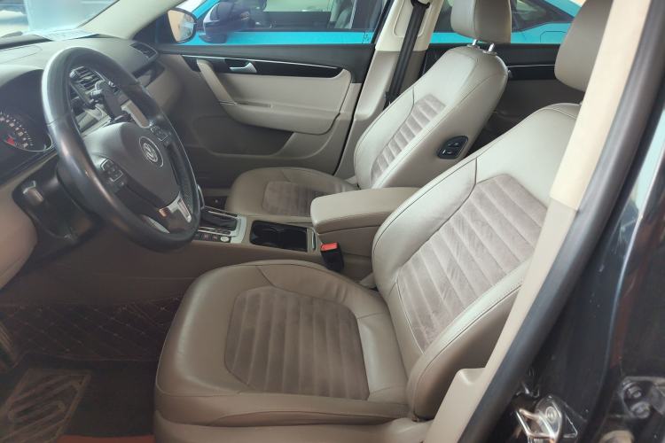 Used Volkswagen Magotan 2015 Facelift 1.8TSI Luxury Model Left Front Seat