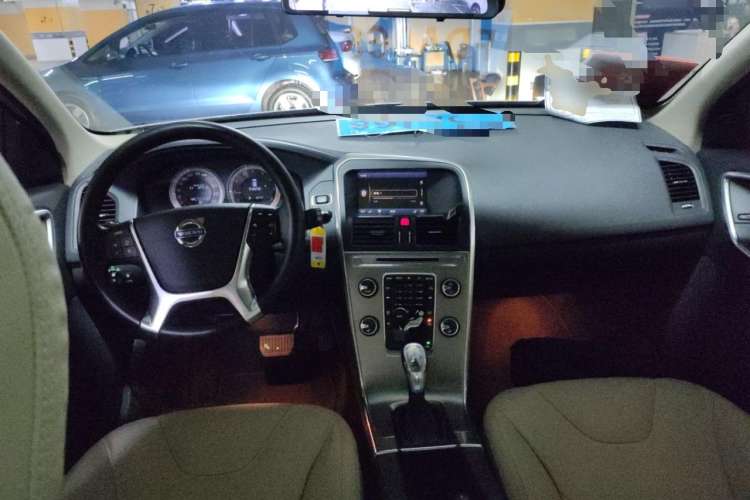 Used Volvo XC60 2013 T5 Zhiya Edition
