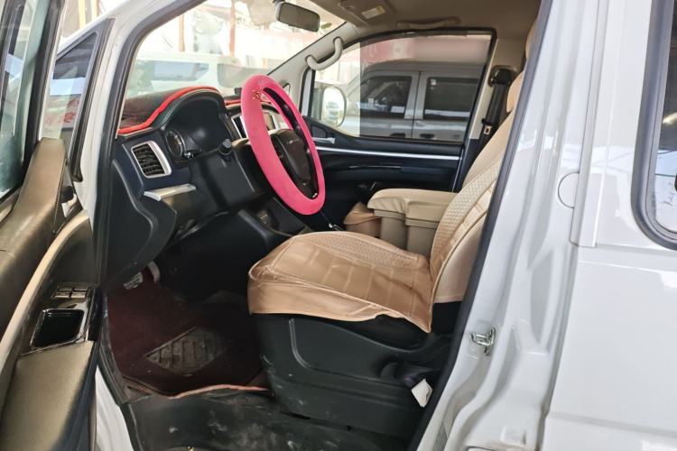 Used FORTHING Lingzhi M5 2022 Standard Version Base Model 7 Seats