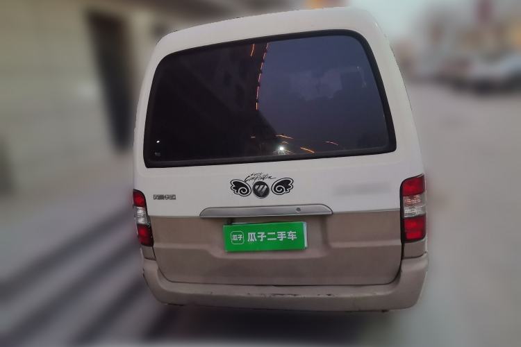 Used Foton Scenic 2014 2.0L Express Classic Long-Wheelbase Low-Roof 486EQV4