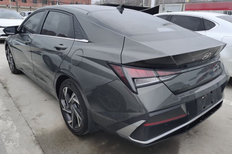 Used Hyundai Elantra 2023 1.5L CVT GLX Elite Edition
