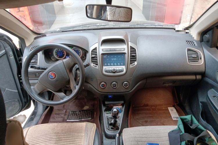 Used Geely Auto Diamond 2014 Sedan 1.5L Manual Entry-Level Model
