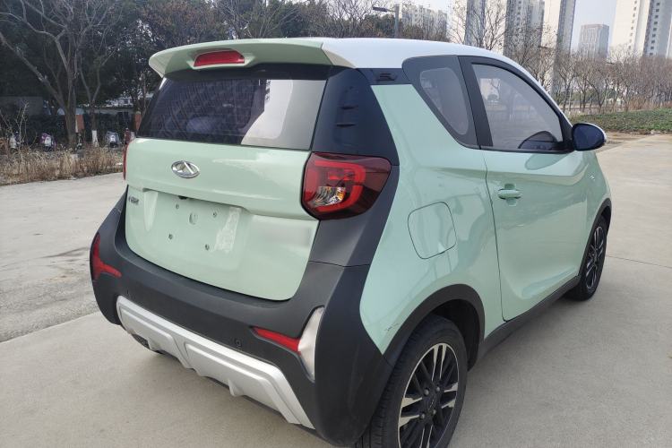 Used Chery Little Ant 2022 Sweet Pink Edition Full Sugar Version Lithium Iron Phosphate 29.2 kWh 30 kW 301 km