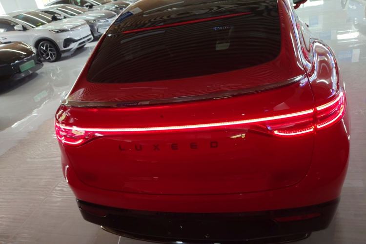 Used Hima Luxeed R7 2024 All-Electric 736 km Ultra Rear