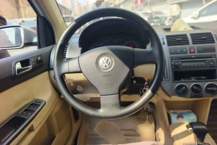 Used Volkswagen Polo 2009 Jingqing 1.6L Automatic Fashion Edition
