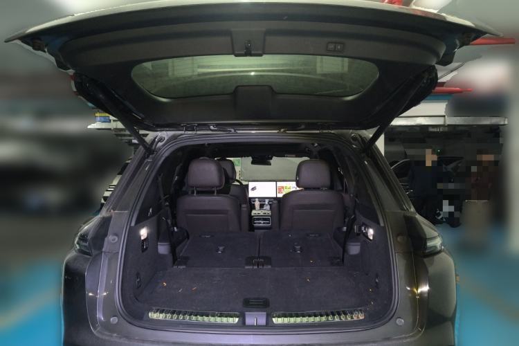 Used Li Auto L8 2023 Pro Model
