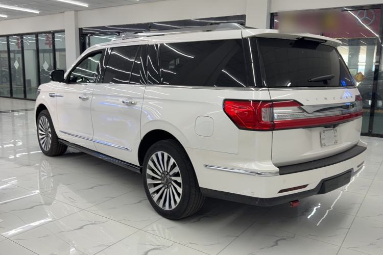 Used Lincoln Navigator 