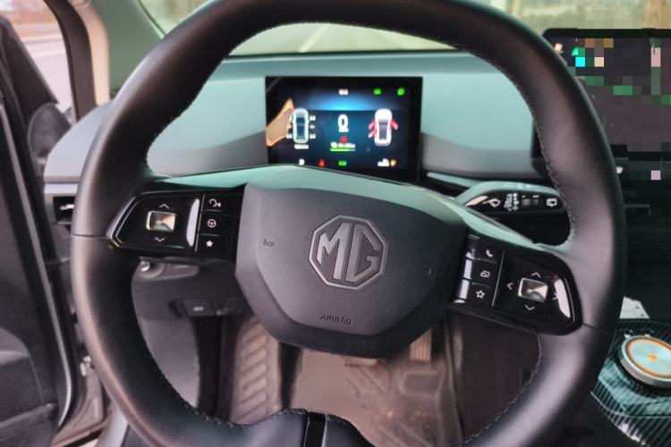 Used MG 4 EV 2023 415 km Range Sea-Faring Champion Edition Steering Wheel