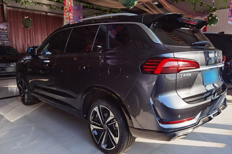 Used Roewe RX5 MAX 2022 2.0T Automatic Zhiwei Zunrong Edition
