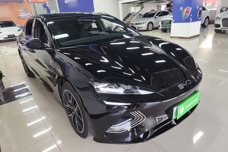 Used BYD Seal 2025 650 Long-Range Version Front Right 45 Deg