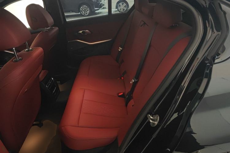 Used BMW 3 Series 2024 325i M Sport Night Edition Package Left Rear Seat