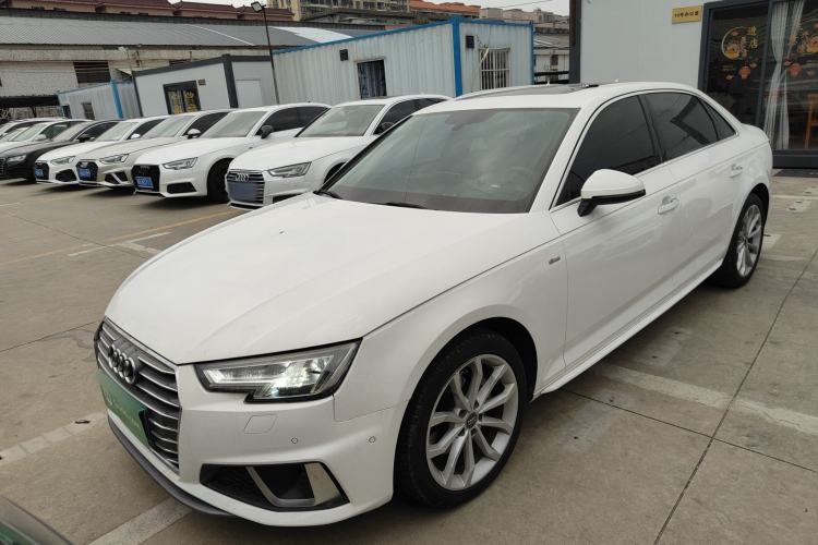 Used Audi A4L 2019 40 TFSI Fashion Edition China VI Emission Standard