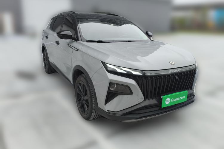 Used Dongfeng Aeolus Huge 2022 Mach Dual-Motor 1.5T MHD Dare-to-Dream Edition Front Right 45 Deg