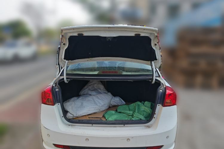 Used Buick Excelle 2013 1.5L Automatic Classic Model
