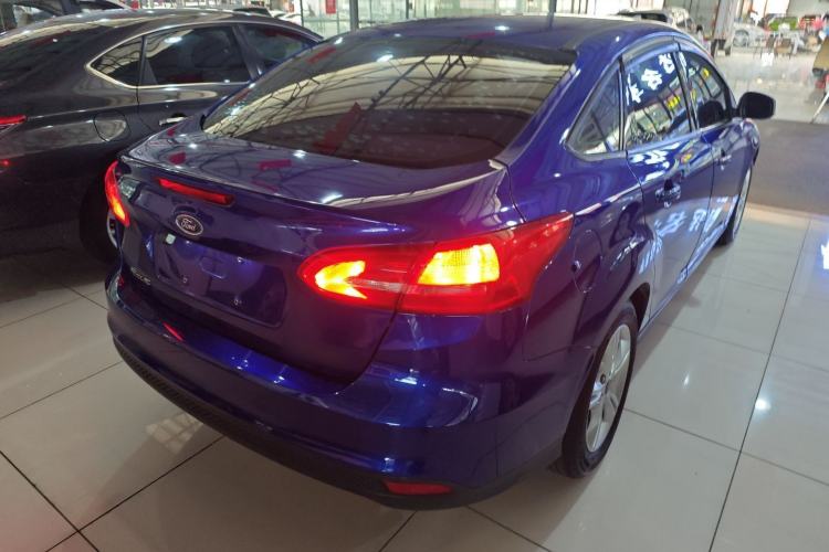 Used Ford Focus 2015 Sedan 1.6L Automatic Comfort Model