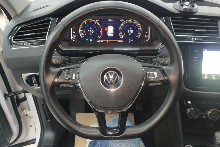 Used Volkswagen Tiguan L 2021 330TSI Automatic Two-Wheel Drive Smart Edition Steering Wheel