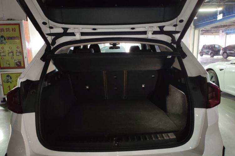 Used BMW iX1 2023 xDrive30L X Design Package Trunk