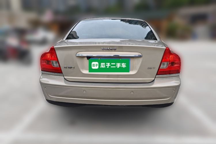 Used Volvo S80 2004 2.5T
