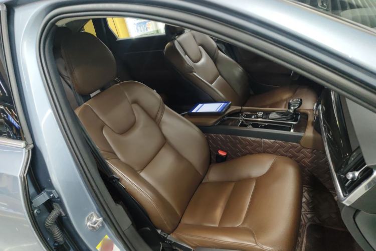 Used Volvo S90 2018 T4 Zhiyuan Edition