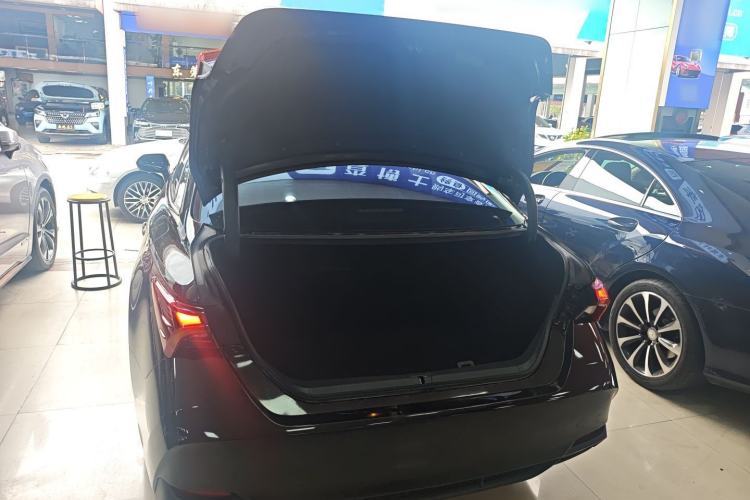 Used Toyota Avalon 2019 Dual-Engine 2.5L Limited Flagship Edition China VI Standard
