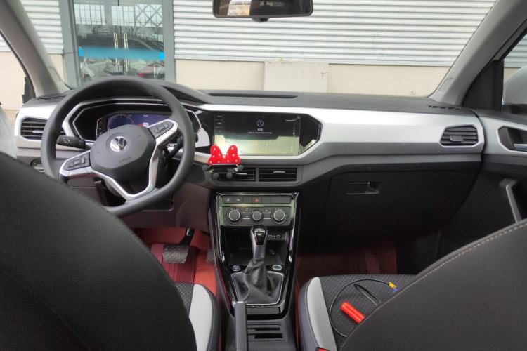 Used Volkswagen Tacqua 2023 200TSI DSG Joy-Connect Edition