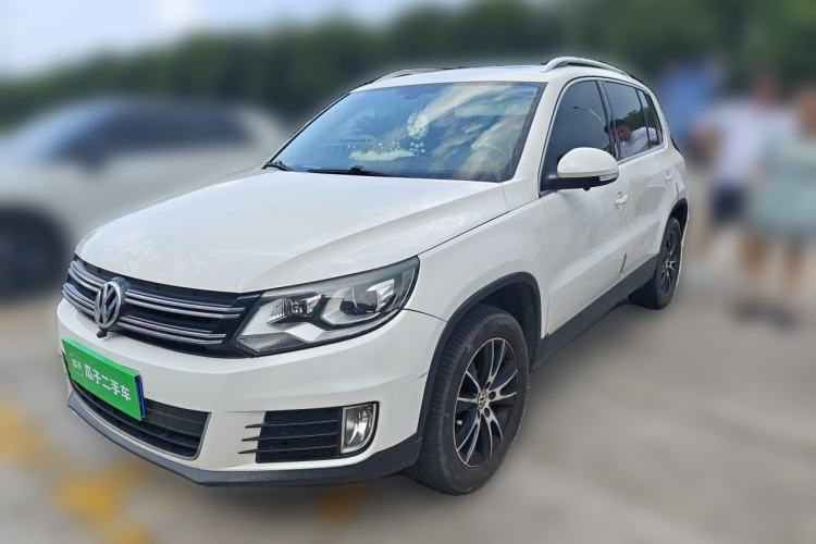 Used Volkswagen Tiguan 2015 2.0 TSI Automatic All-Wheel Drive Luxury Edition Guazi used car, China used car export, Used car for sale, Used cars, Cheapest cars for sale