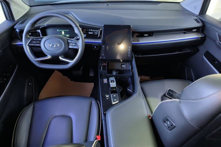 Used Hyundai Custo 2022 270TGDi Smart Luxury Flagship Edition TOP Center Console