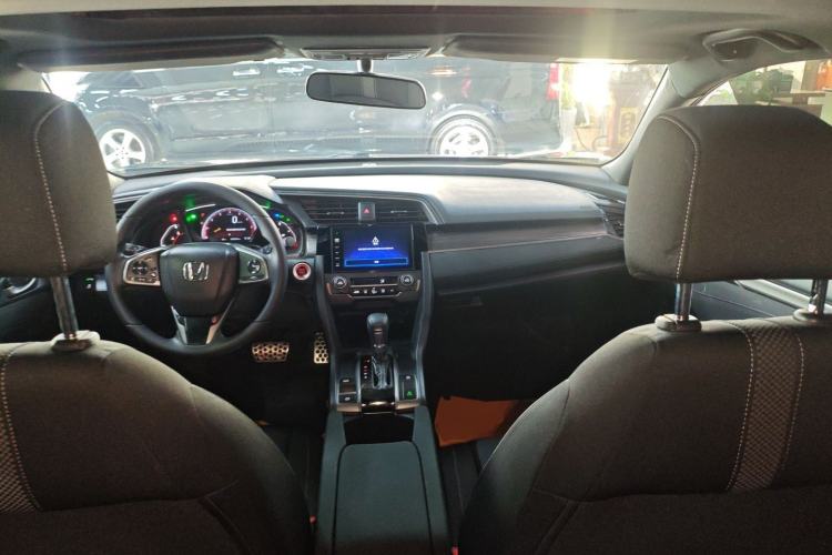 Used Honda Civic 2021 HATCHBACK 220TURBO CVT Trendy Cool Edition