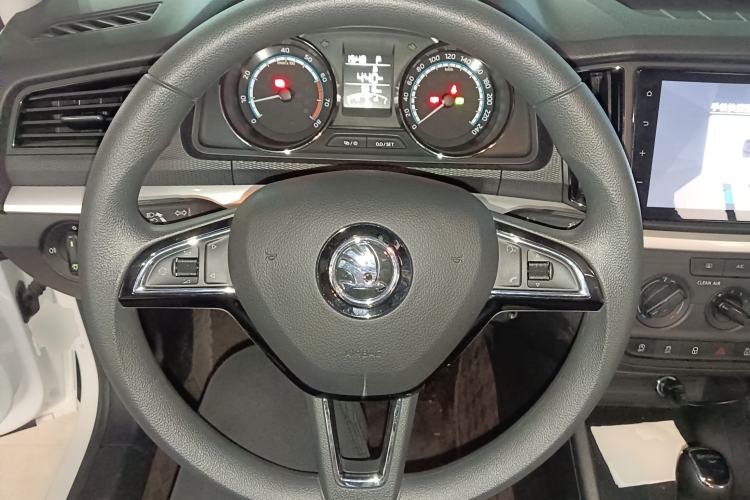 Used Skoda Kamiq 2024 1.5L Automatic Power Version