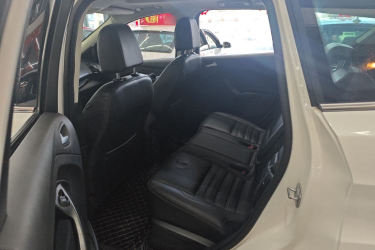 Used Ford Kuga 2019 EcoBoost 180 Two-Wheel-Drive Titanium Plus Model China VI Standard Left Rear Seat