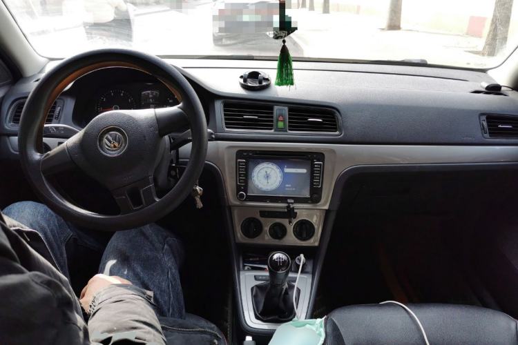 Used Volkswagen Lavida 2013 1.6L Manual Fashion Edition