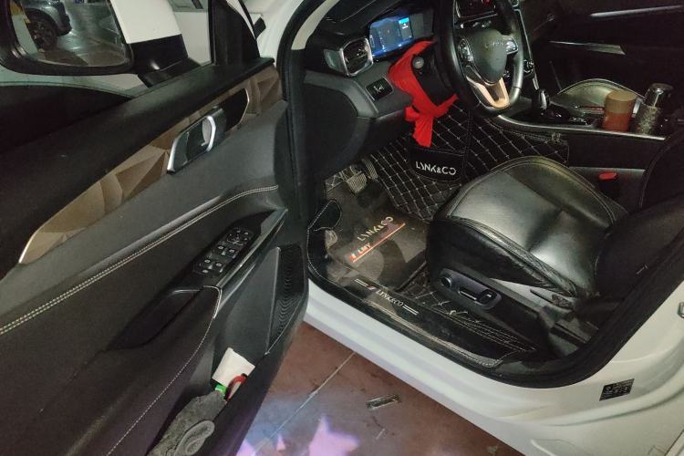 Used Lynk & Co 01 2017 2.0T Two-Wheel Drive Pro Edition