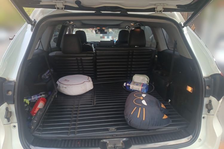 Used Toyota Highlander 2018 2.0T Four-Wheel Drive Prestige Version 7 Seats China VI Standard