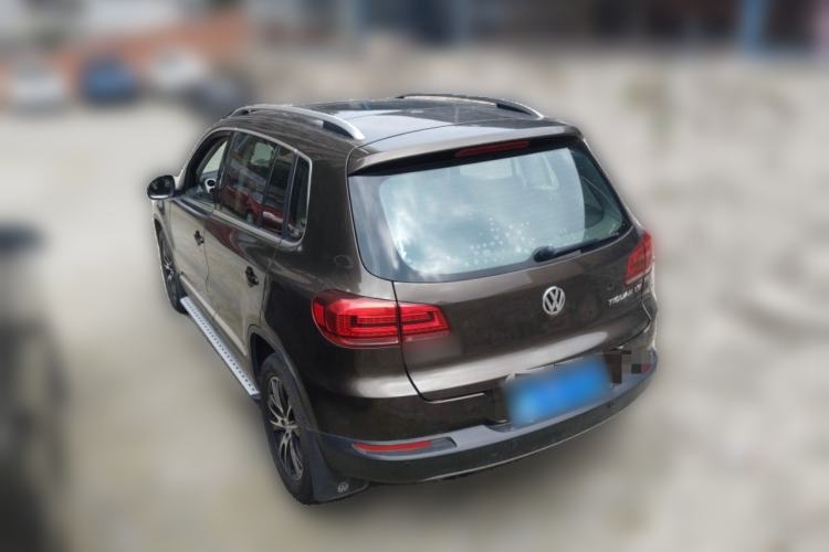 Used Volkswagen Tiguan 2015 1.8TSI Automatic Two-Wheel Drive Luxury Model Rear Left 45 Deg
