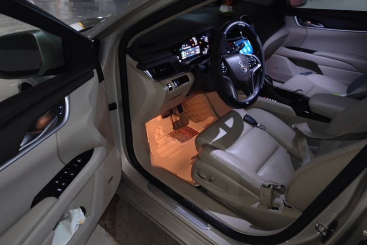 Used Cadillac XTS 2014 28T Comfort Version
