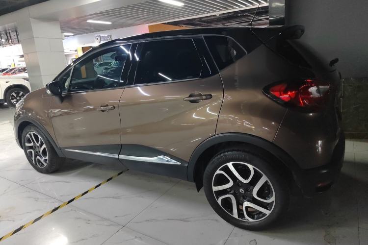 Used Renault Captur 2015 1.2T Automatic Luxury First Edition
