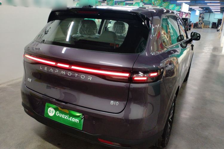 Used Leapmotor B10 2025 510 LiDAR Version Rear Right 45 Deg