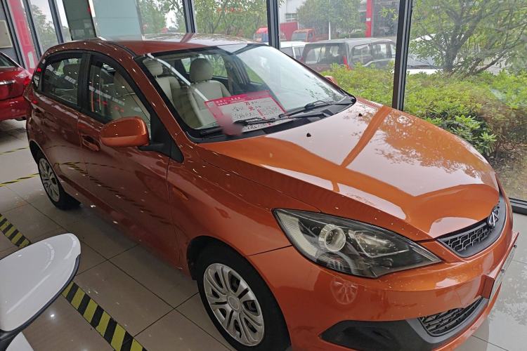 Used Chery Fengyun 2 2013 Hatchback 1.5L AMT Ruìyì Edition