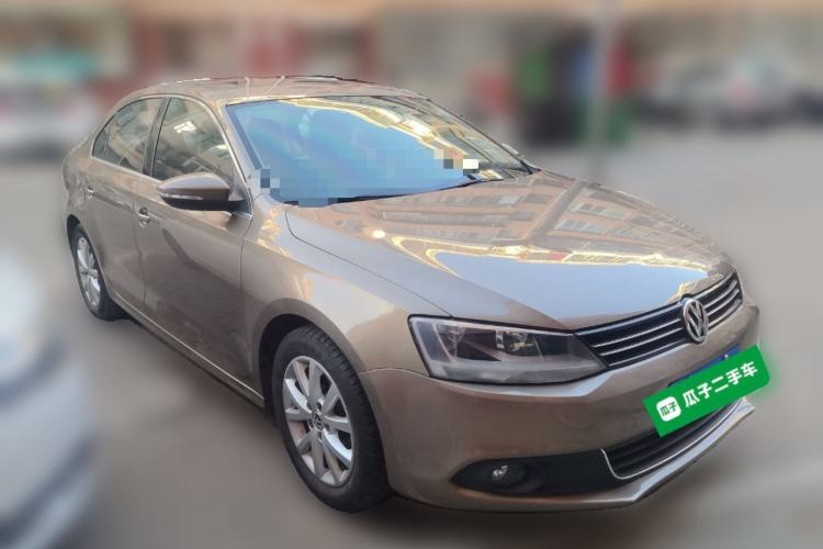 Used Volkswagen Sagitar 2012 1.6L Manual Comfort Model Front Right 45 Deg