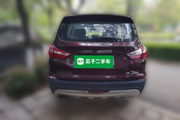 Used SWM X7 2016 1.8L Manual Luxury Edition 7 Seats Rear