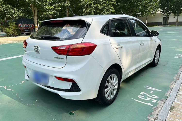 Used Hyundai Verna RV 2017 1.4L Automatic Cool Edition GLS China V Emission Standard
