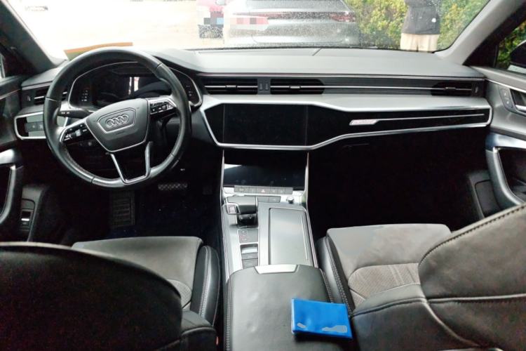 Used Audi A6L 2022 45 TFSI Prestige Dynamic Edition Center Console