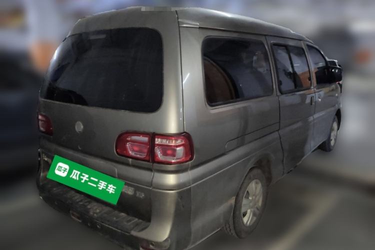 Used FORTHING Lingzhi 2022 M5L 2.0L Utility Model 7 Seats Rear Right 45 Deg